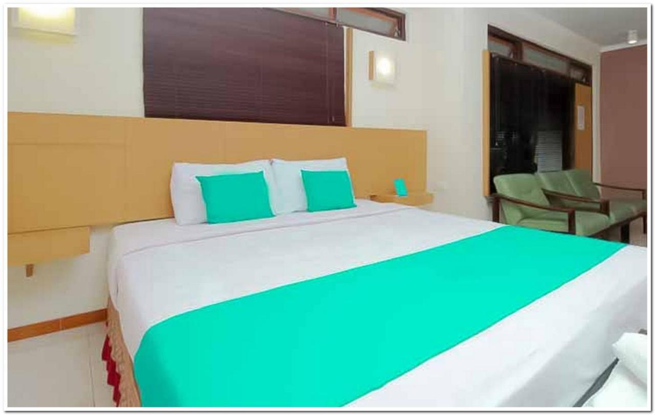 Hotel Lestari Near Lippo Plaza Mall Jember Bagian luar foto